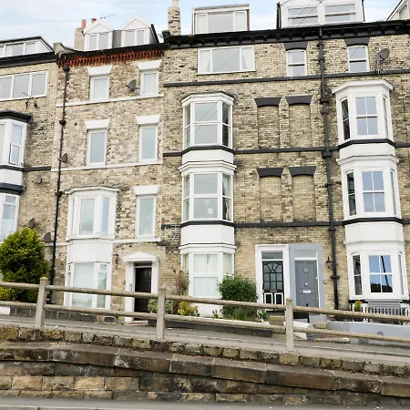 Marina View Апартаменты Уитби